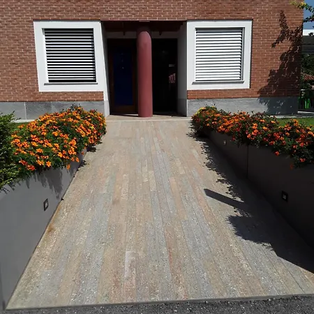 Tra Langhe E Alpi Apartment Savigliano Exterior photo